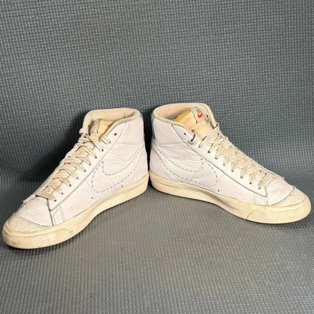 Nike Blazer‎ Mid 77 Vintage ‘Nike 101’ Sneakers Women’s Size 7.5